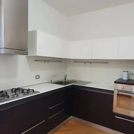 דירה Appartamento San Benedetto קליארי