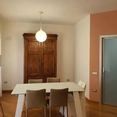 Appartamento San Benedetto קליארי
