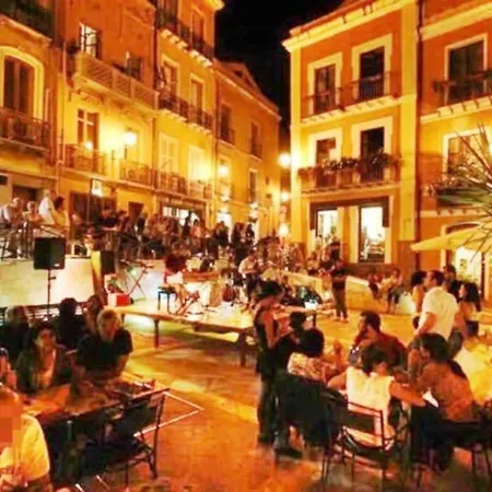 Appartamento San Benedetto קליארי